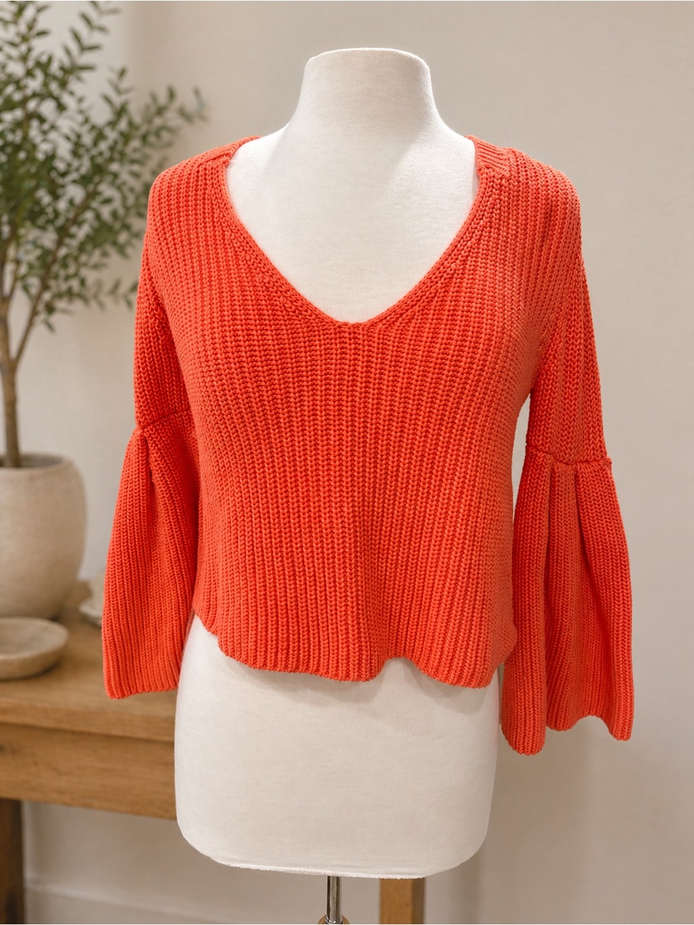 Free People Chunky Knit Sweater Small Orange Bell Sleeve Cropped Cotton Boho